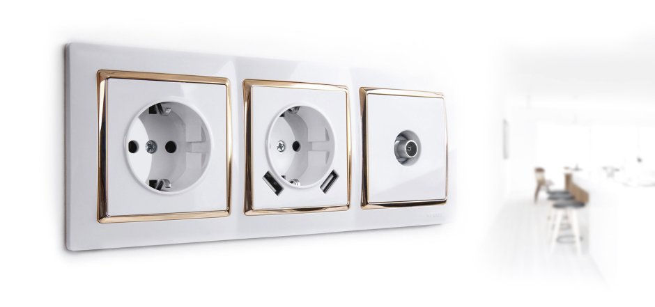 Розеточный блок юсб + ТВ