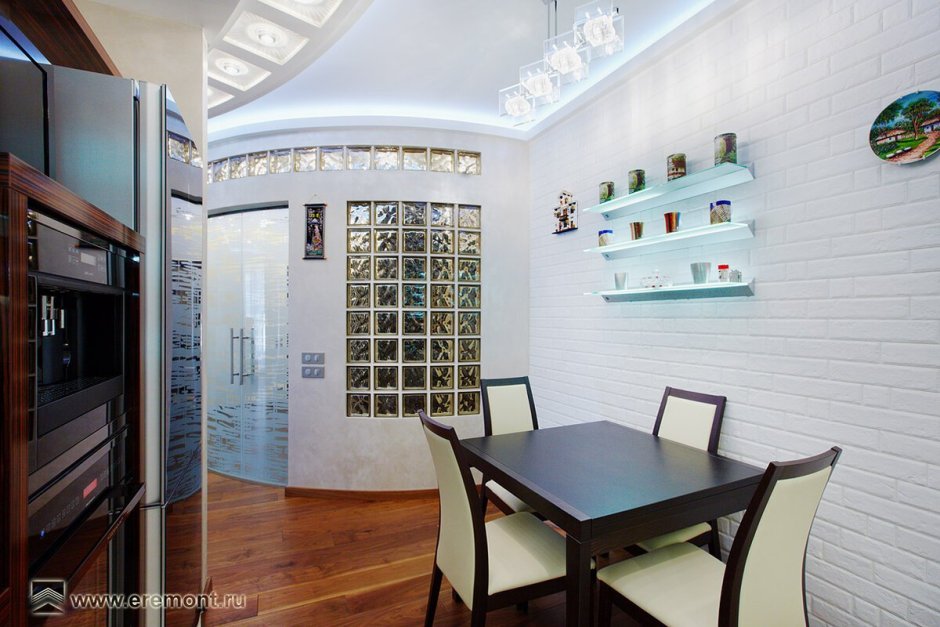 Стеклоблоки в интерьере кухни