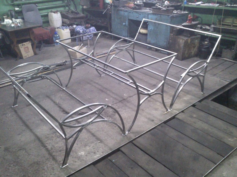 Мебель из профильной трубы 20на40