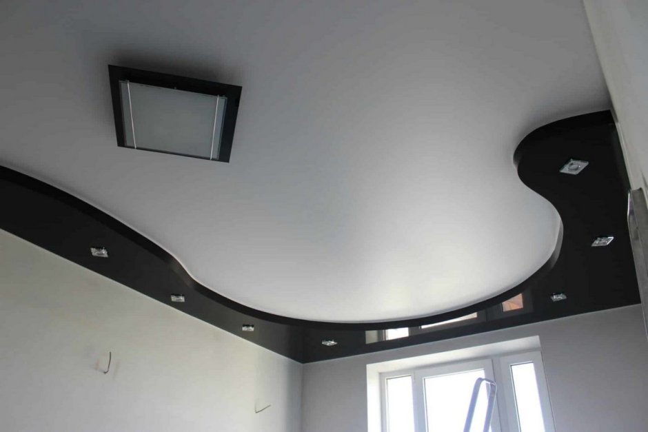 Гостиная в темных тонах