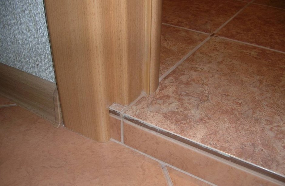 Порожек в ванной комнате