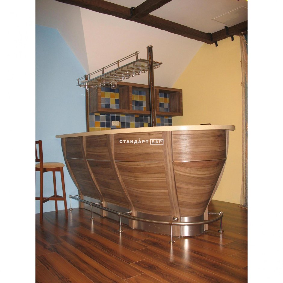 Барная стойка в виде корабля