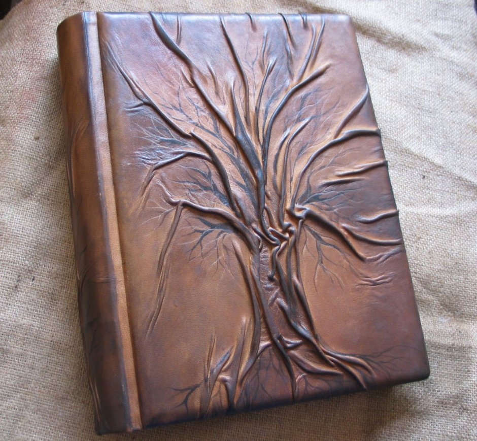Книжные обложки из кожи