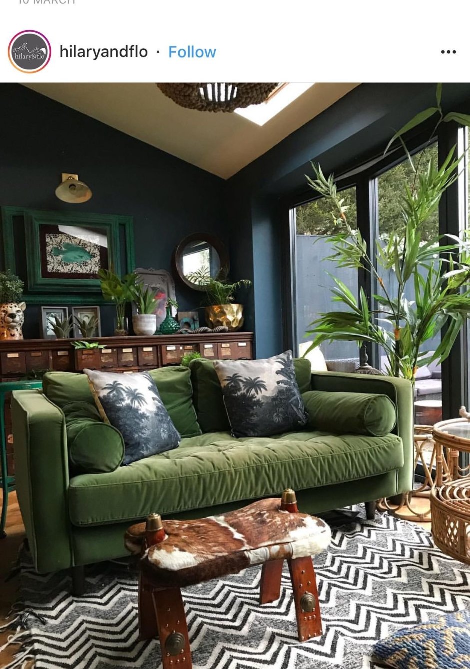 Гостиная в коричнево зеленых тонах