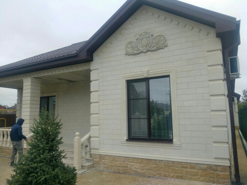 Одноэтажный фасад Дагестанский камень