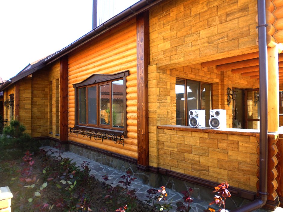 Фасад из ракушняка