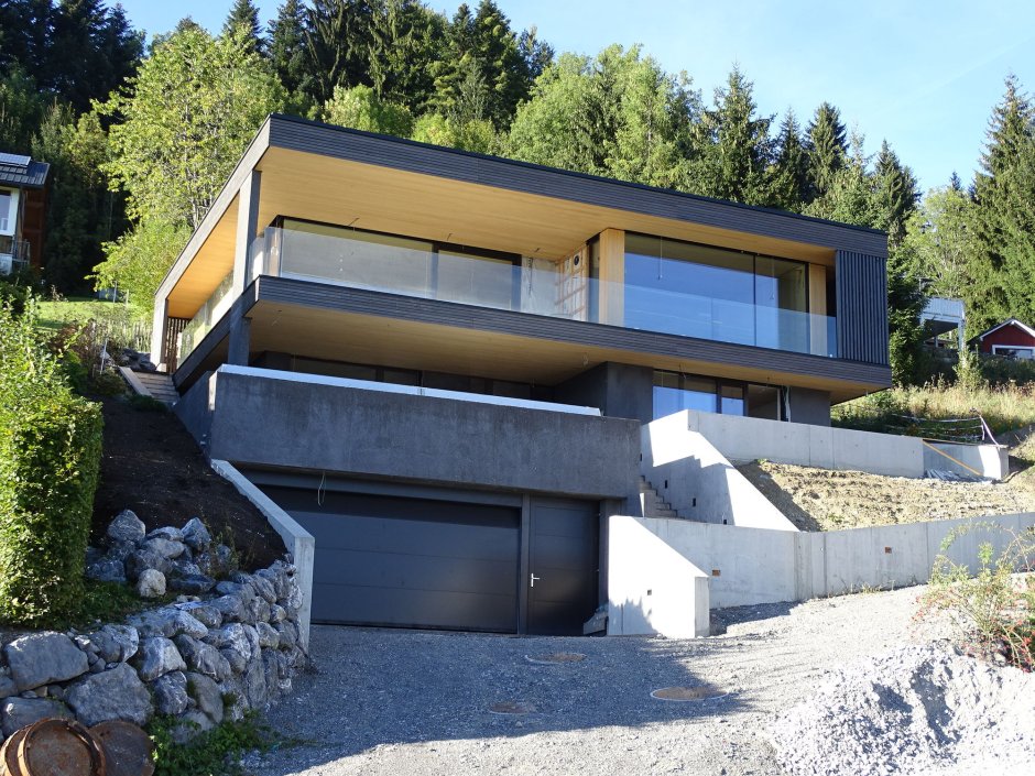 Баня на склоне с цоколем проект