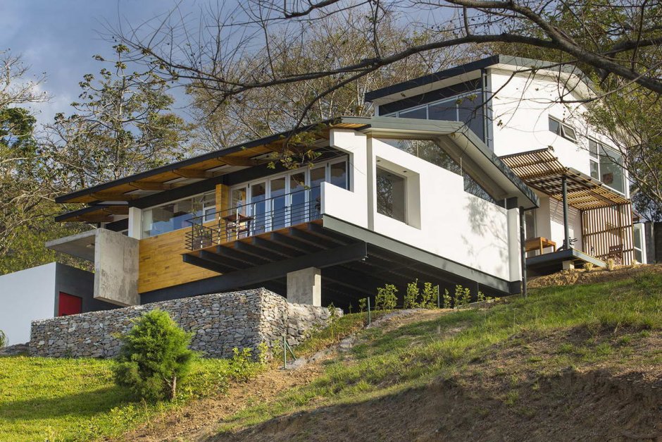 Проект виллы с бассейном и гаражом