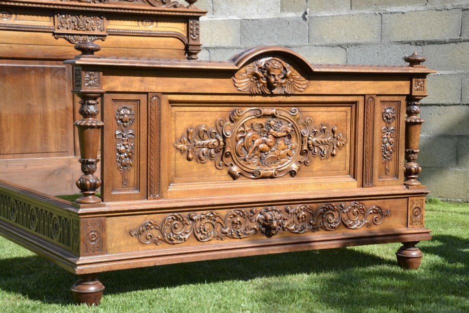 Антикварная мебель 19 век резьба