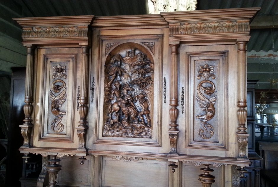 КОМОДКОМОД старинный резной