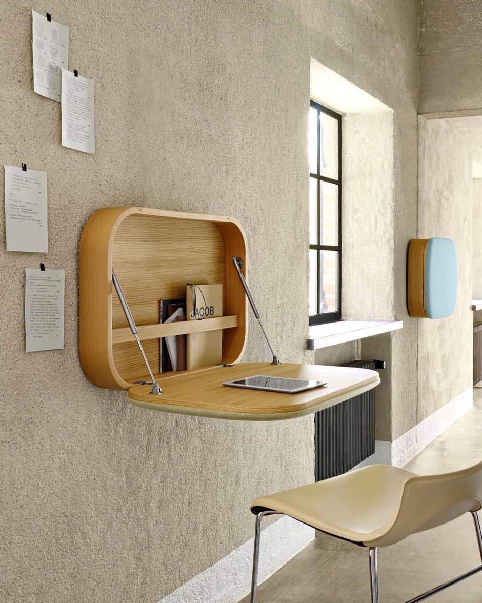 Настенный стол