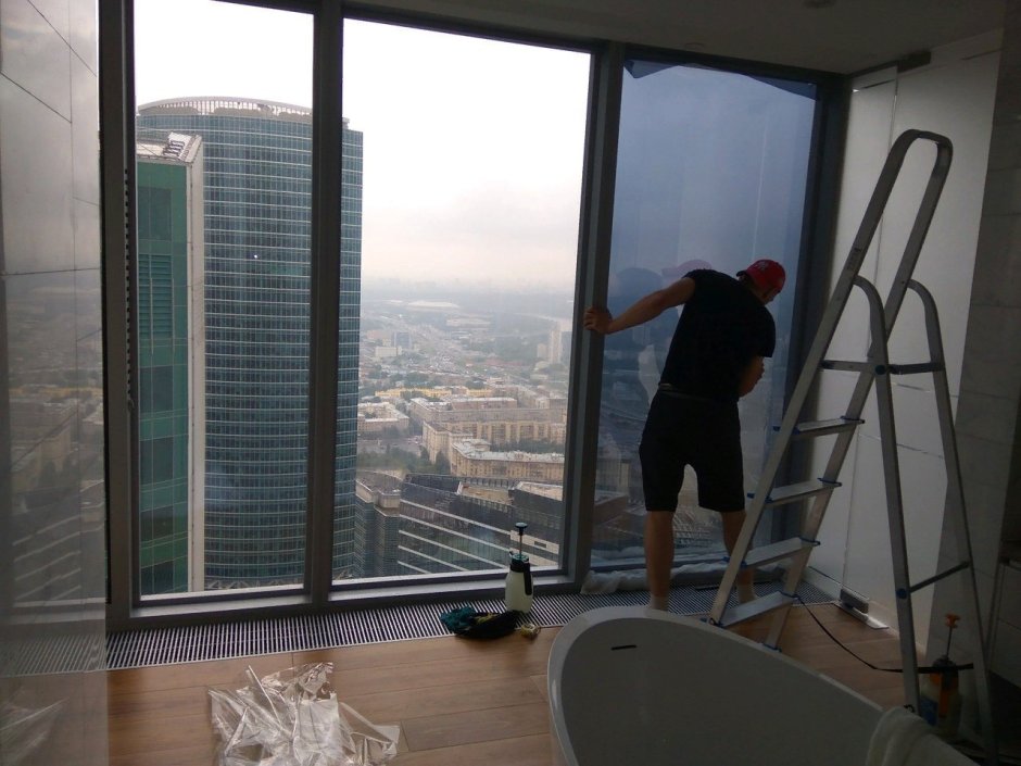 Тонированный французский балкон