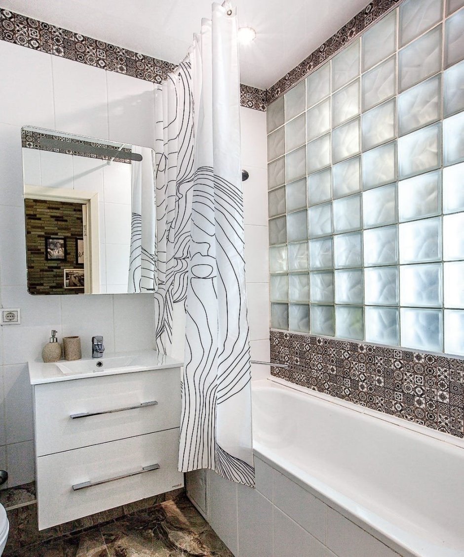 Стеклоблоки в ванной