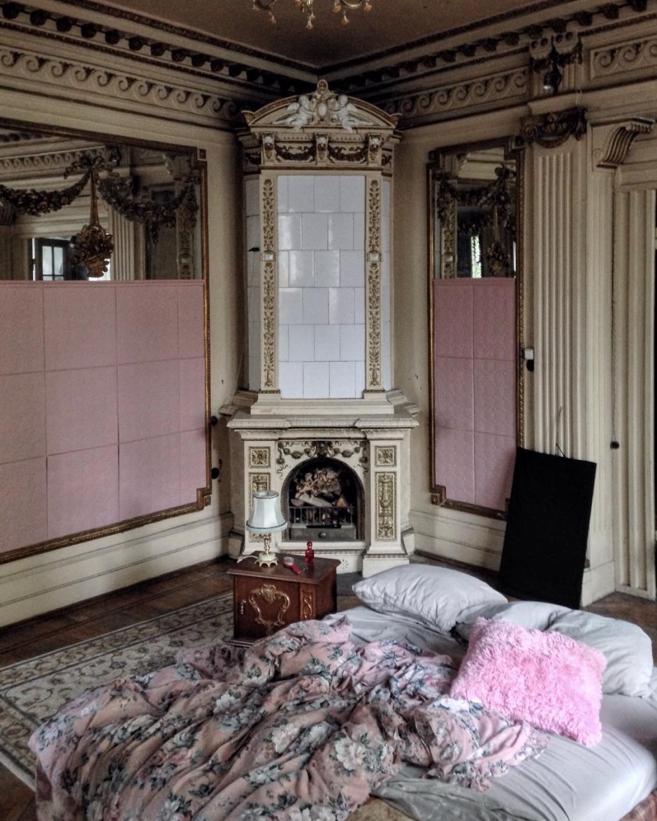 Старинная квартира