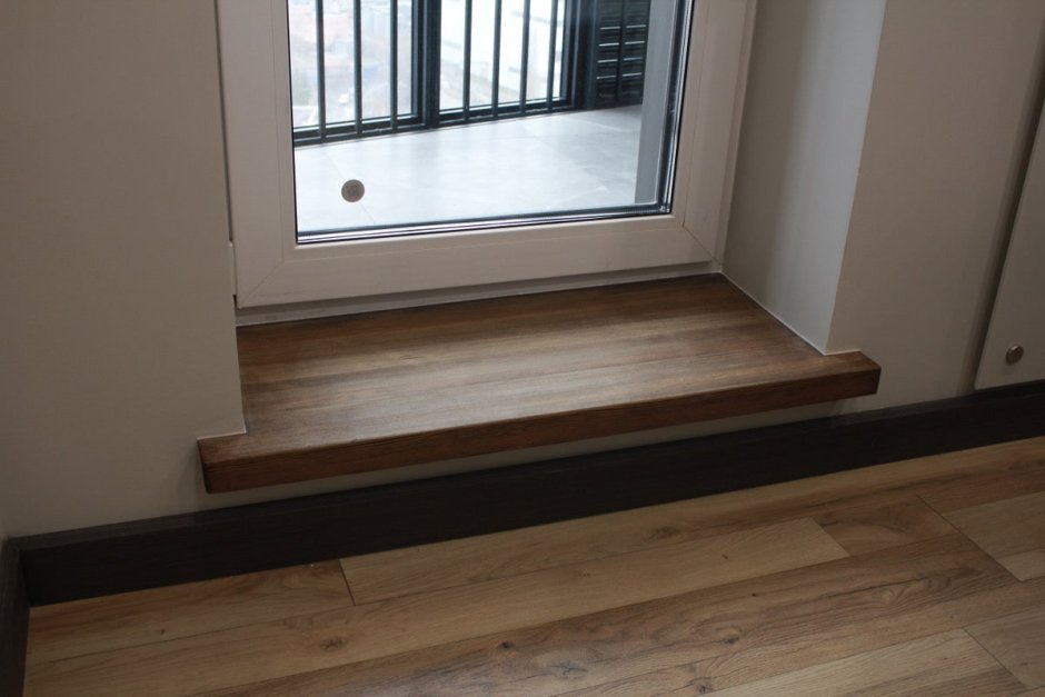 Подоконник Мюллер порожек на балкон