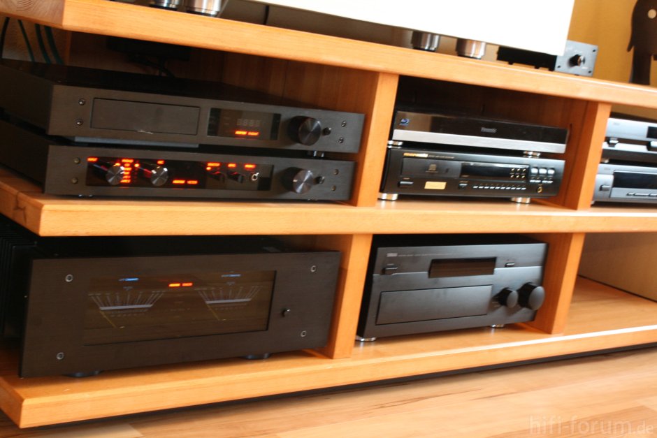 Тумба под телевизор 2200 мм