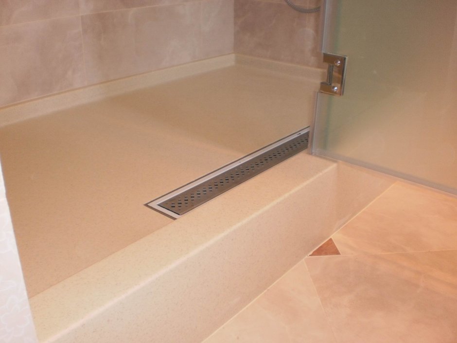 Душевой поддон из искусственного камня 120х80