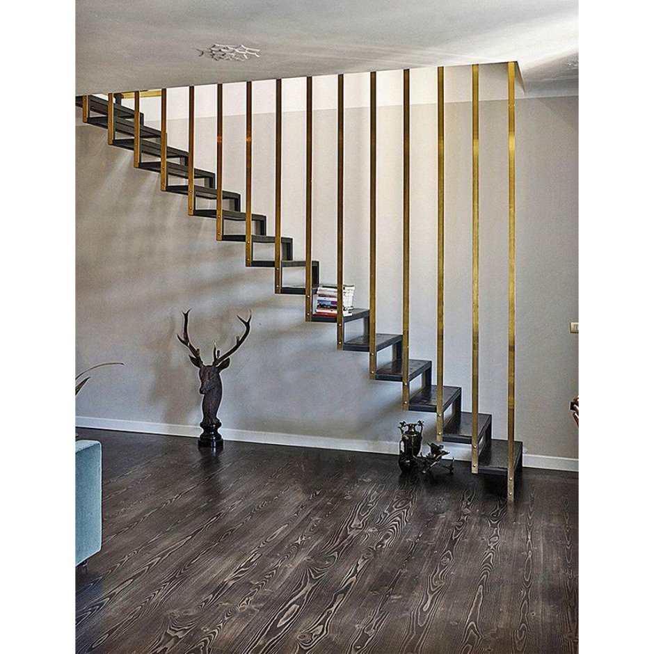 Дизайнерские лестницы из металла