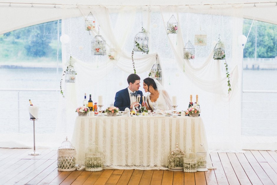 Деревянная свадьба декор