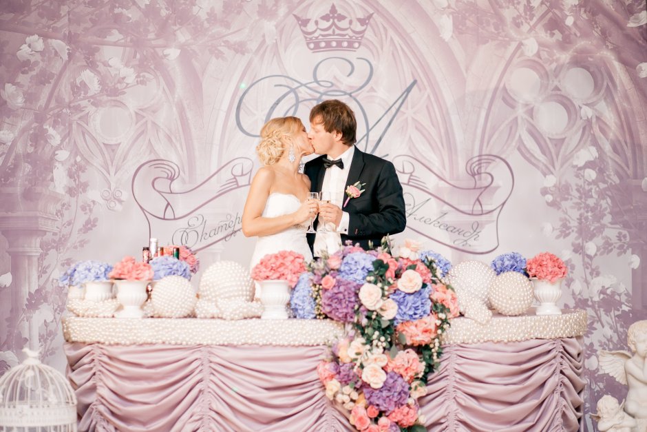 Украшение Президиума на свадьбу