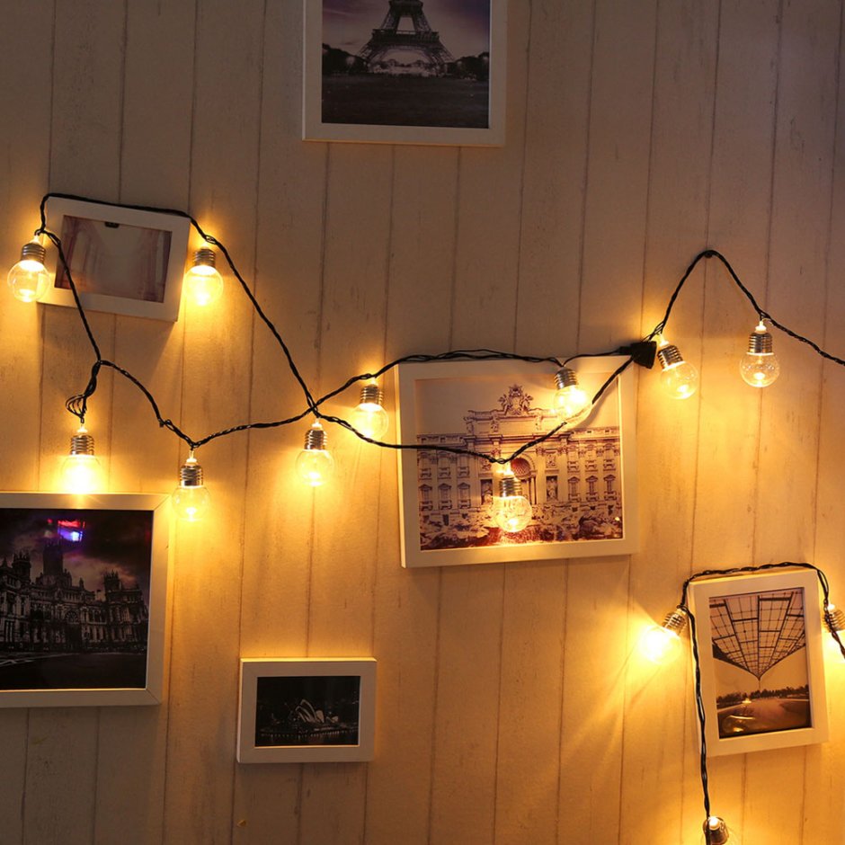 Гирлянда в комнате