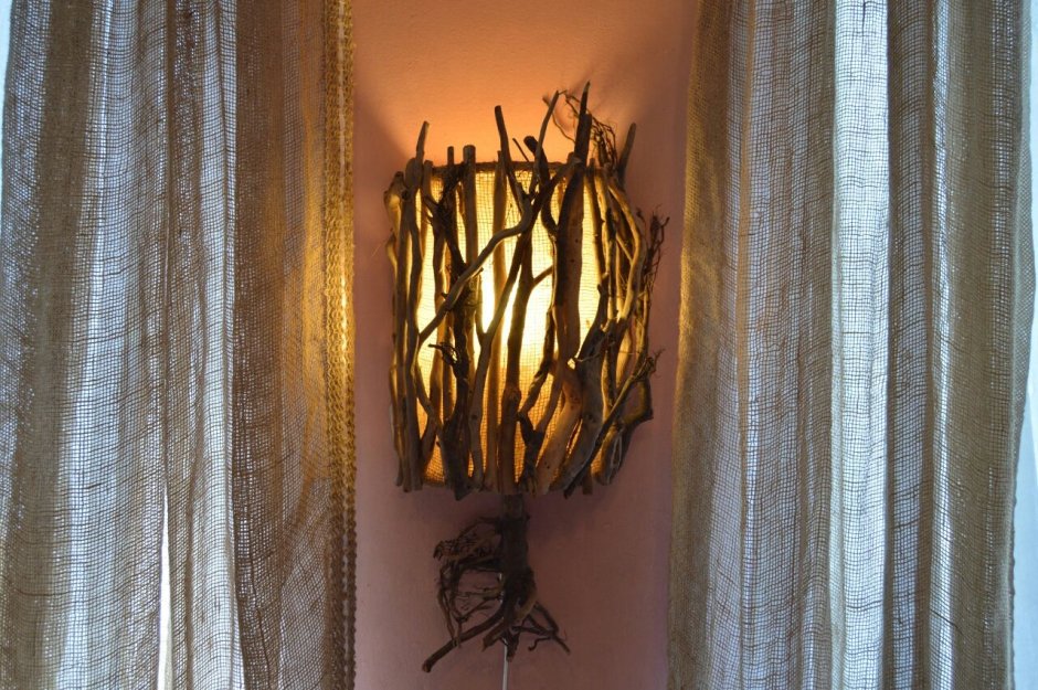 Бра из веток