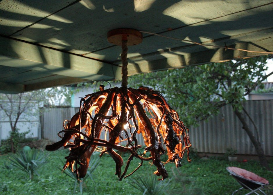 Люстра для уличной беседки своими руками из дерева из коряги