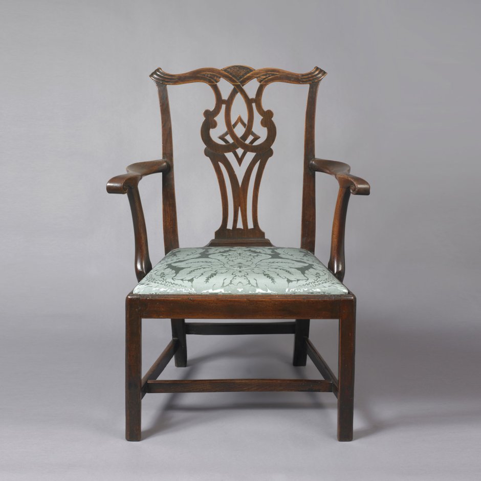 Чиппендейловское кресло аутентичное