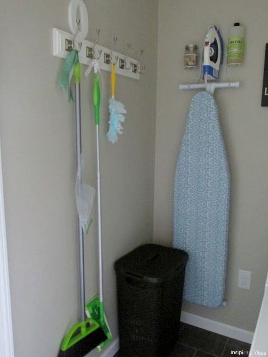 Хранение гладильной доски