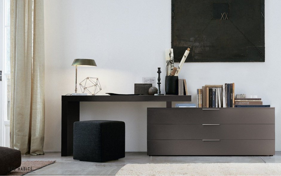 Туалетный столик с комодом