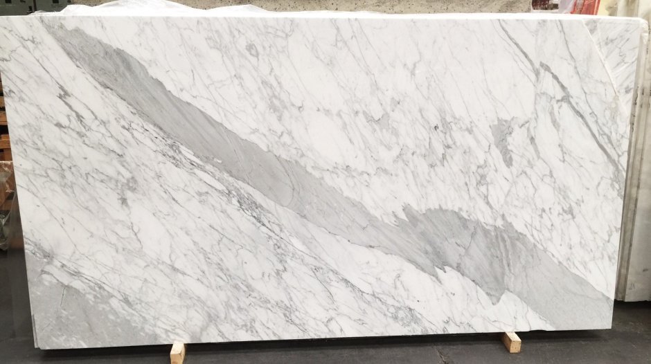 Столешница и фартук под мрамор