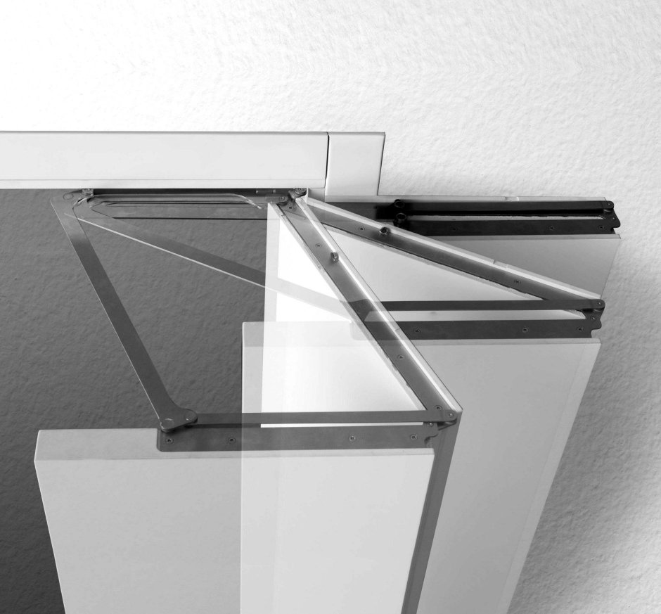 Роликовые двери