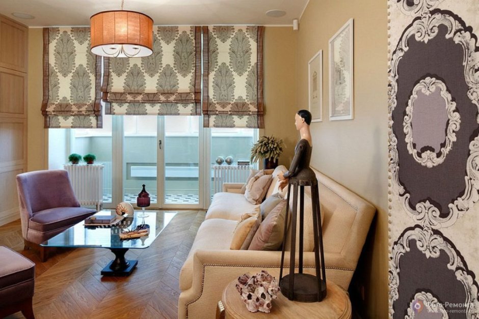 Римские шторы на балконную дверь