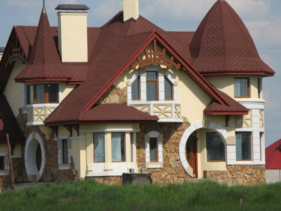 Сложная кровля многоуровневая