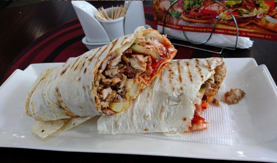 Шаурма в ресторане