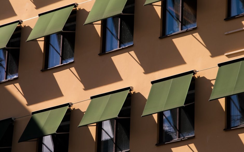 Козырьки на окна