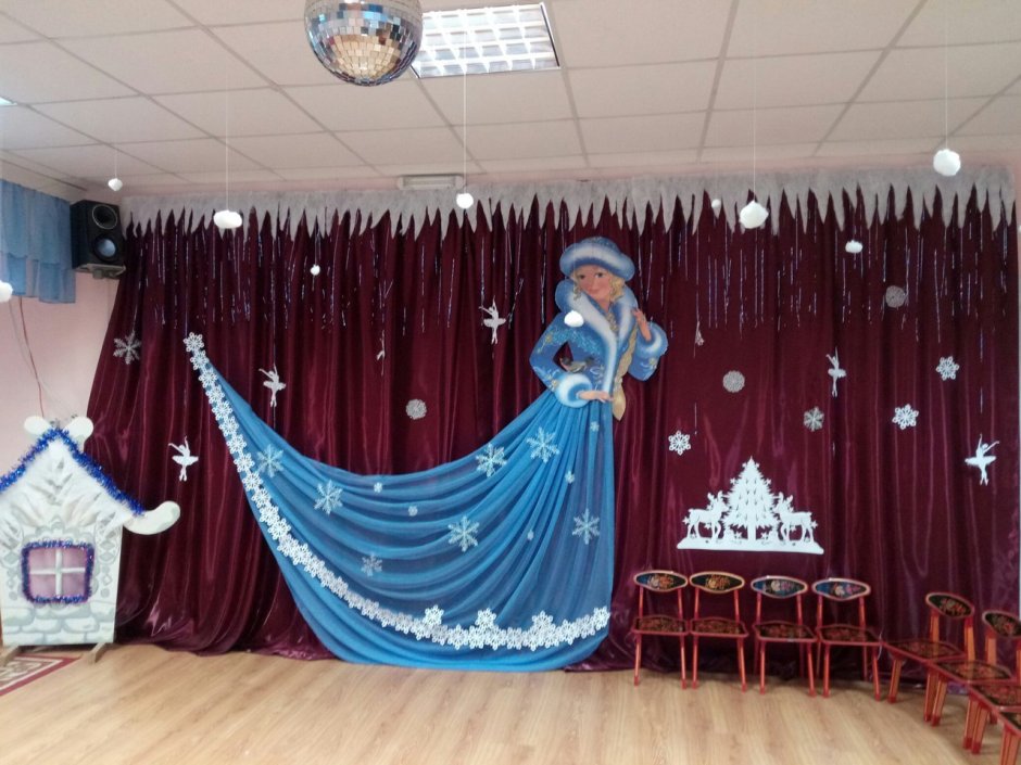 Украшения на новый год зал в детском саду
