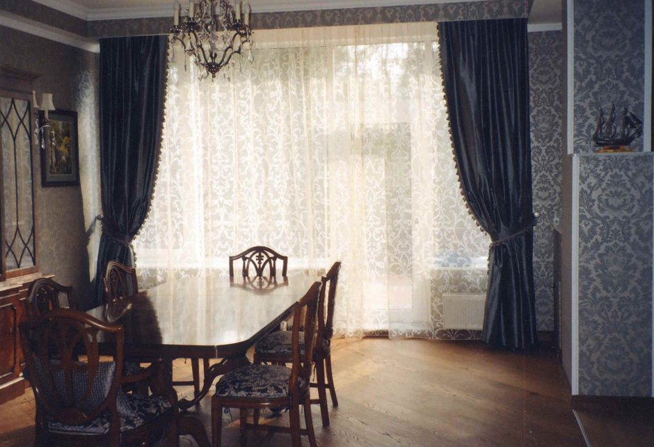 Шторы в гостиную в классическом