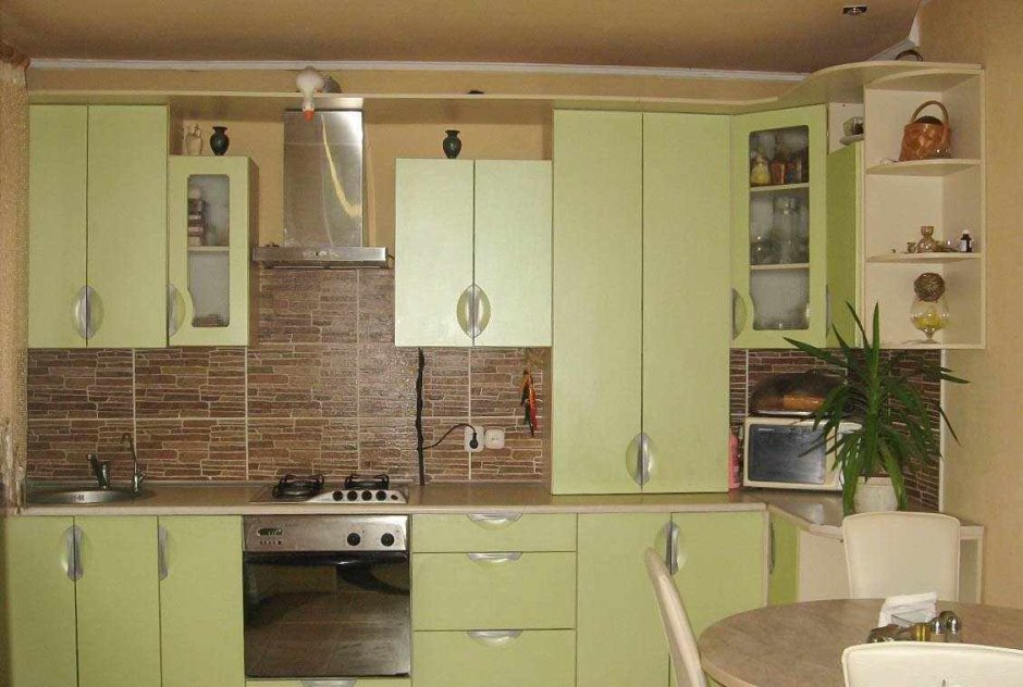 Кухонные гарнитуры с газовым котлом