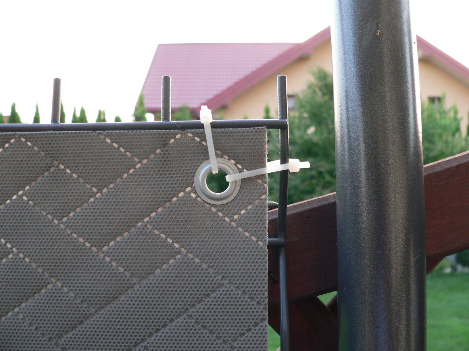 Кровля из бамбука