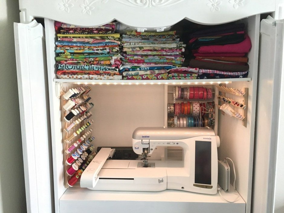 Швейный шкаф