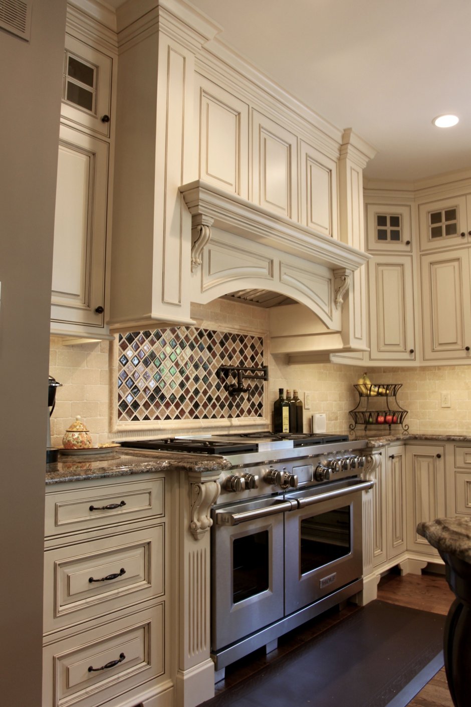 Кухня с порталом