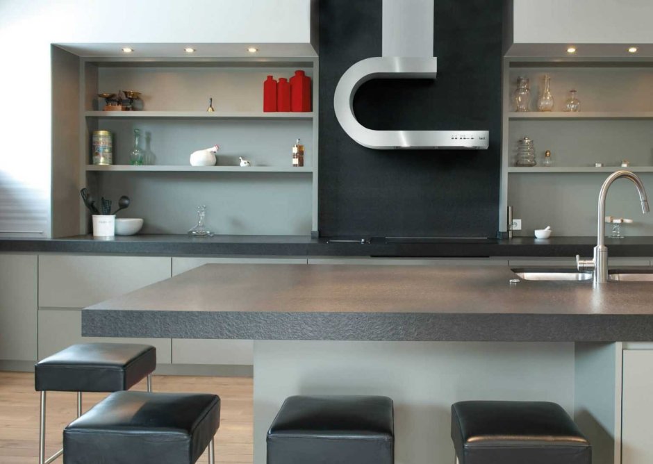 Каминная вытяжка Berbel bih 120 BL