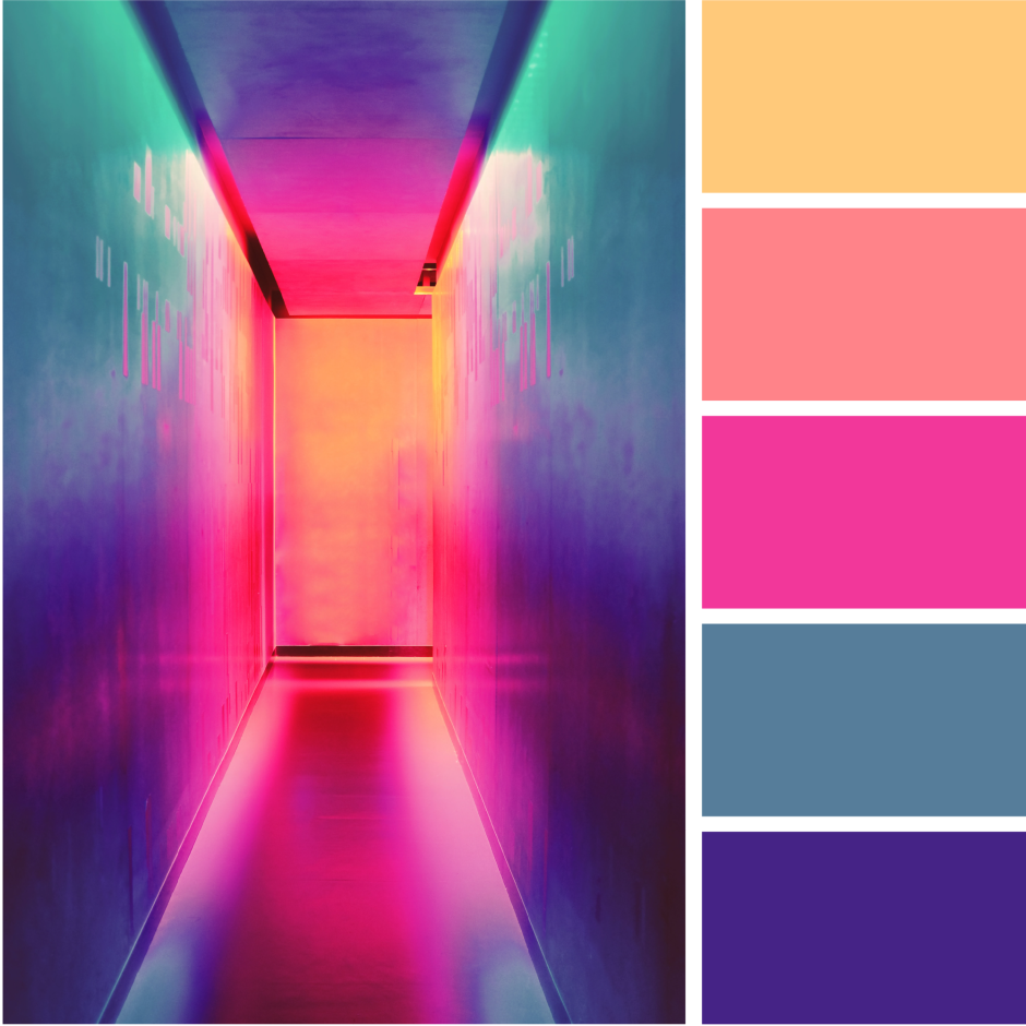 Сочетание ярких цветов