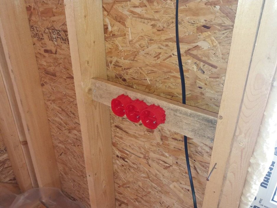 Подрозетники в каркасном доме