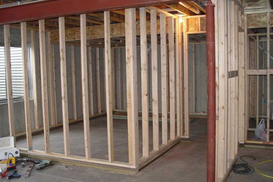 Крепление бруса к фундаменту анкерными болтами