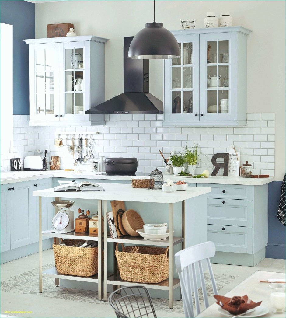 Гостиная в нежных тонах