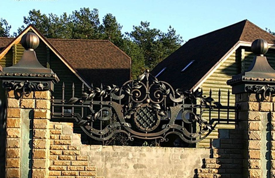 Навершие на забор