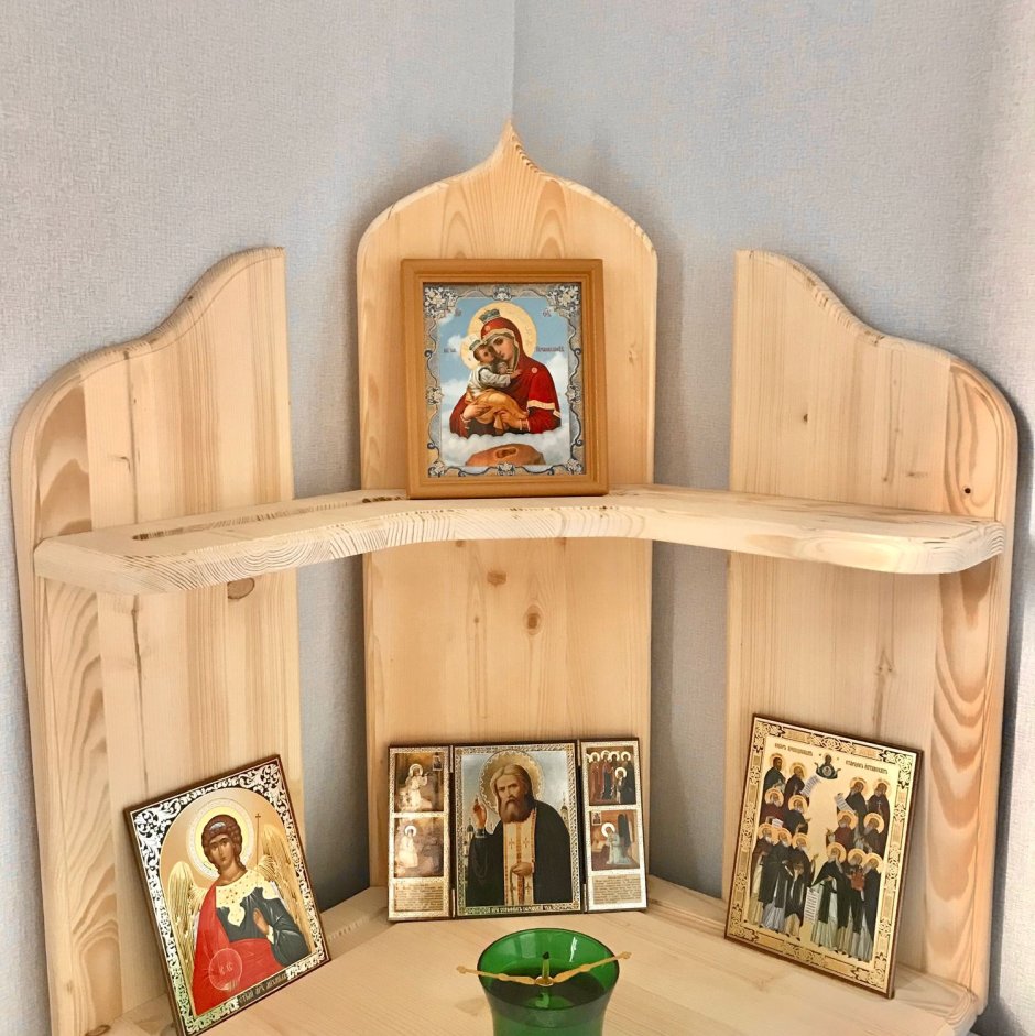 Полка настенная для икон