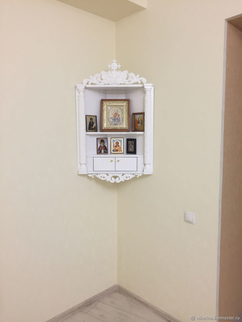 Полка для икон дип 500х330с